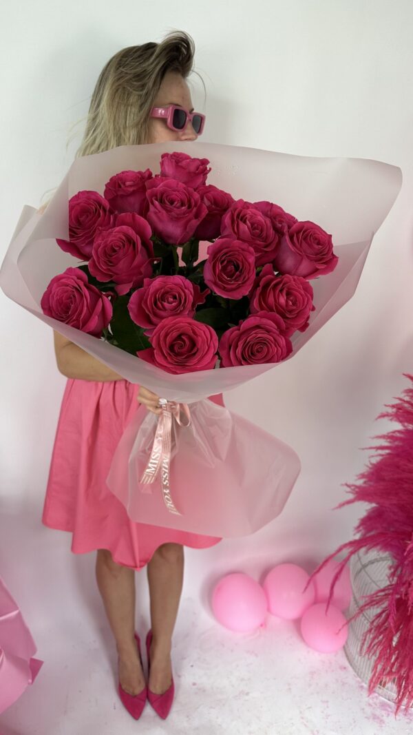 Букет из 15 роз "Pink Barbie" Букет из 15 роз "Pink Barbie"
