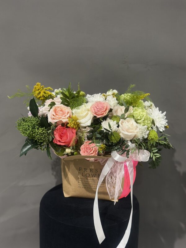 Композиция цветов "Flowers"