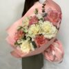 Букет моно с розами