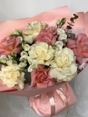 Букет из 7 французских роз