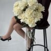 Букет из моно белых роз
