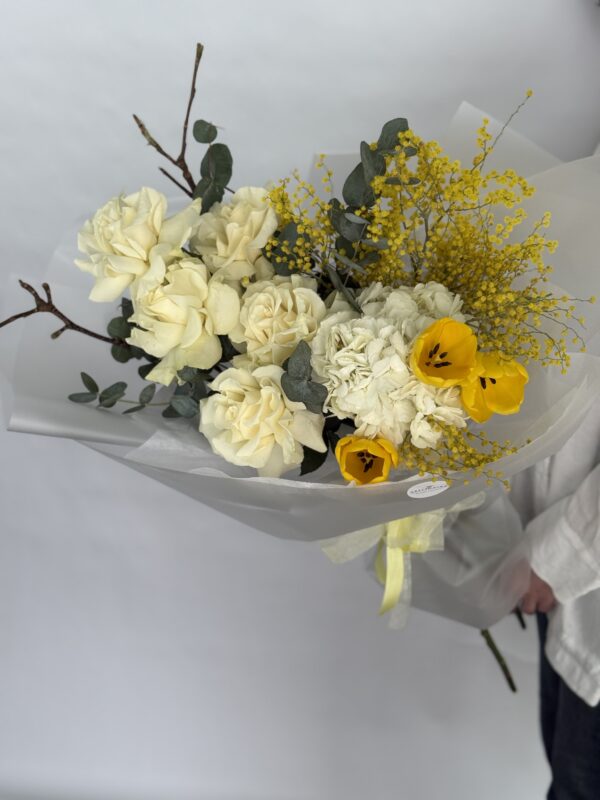 Букет яркая весна