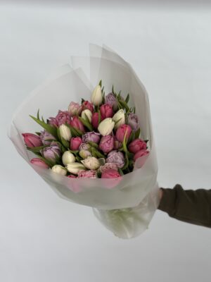 Букет из 35 тюльпанов Букет из 35 тюльпанов