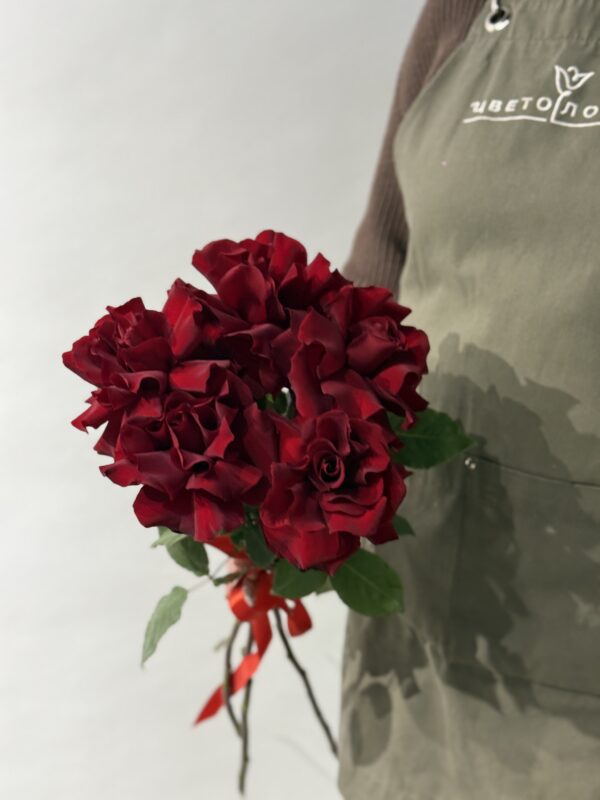 3 розы под ленту